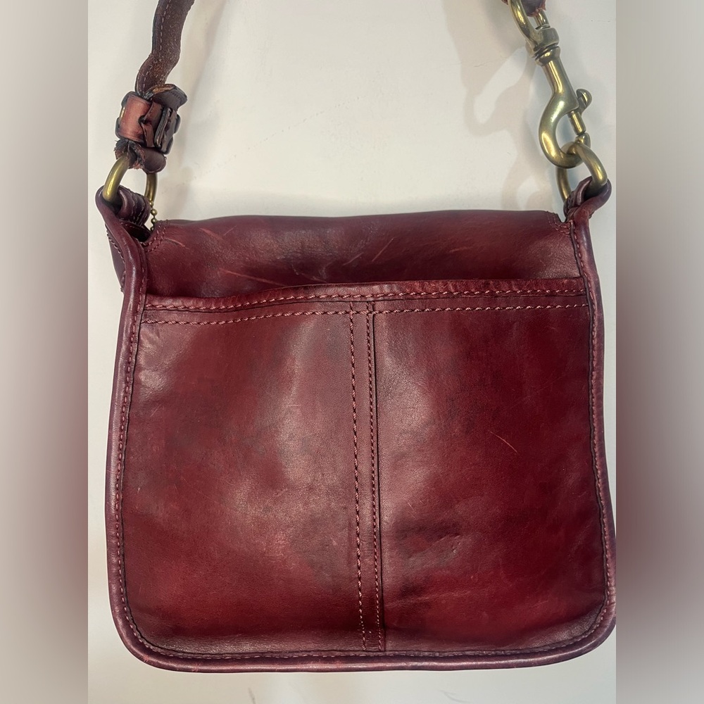 Coach Leather Shoulder Bag in Deep Burgundy with Brass Buckle - Picture 3 of 9